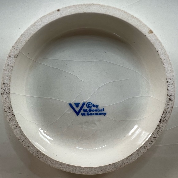 Goebel Hummel TMK4 #170/I School Boys 7.5"H Beautiful & Vibrant Great Condition! - Picture 13 of 17